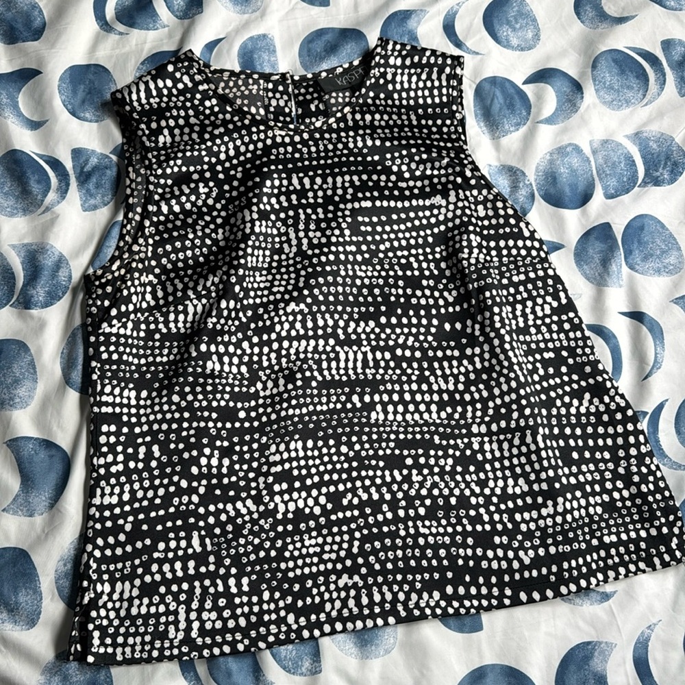 Sleeveless Blouse